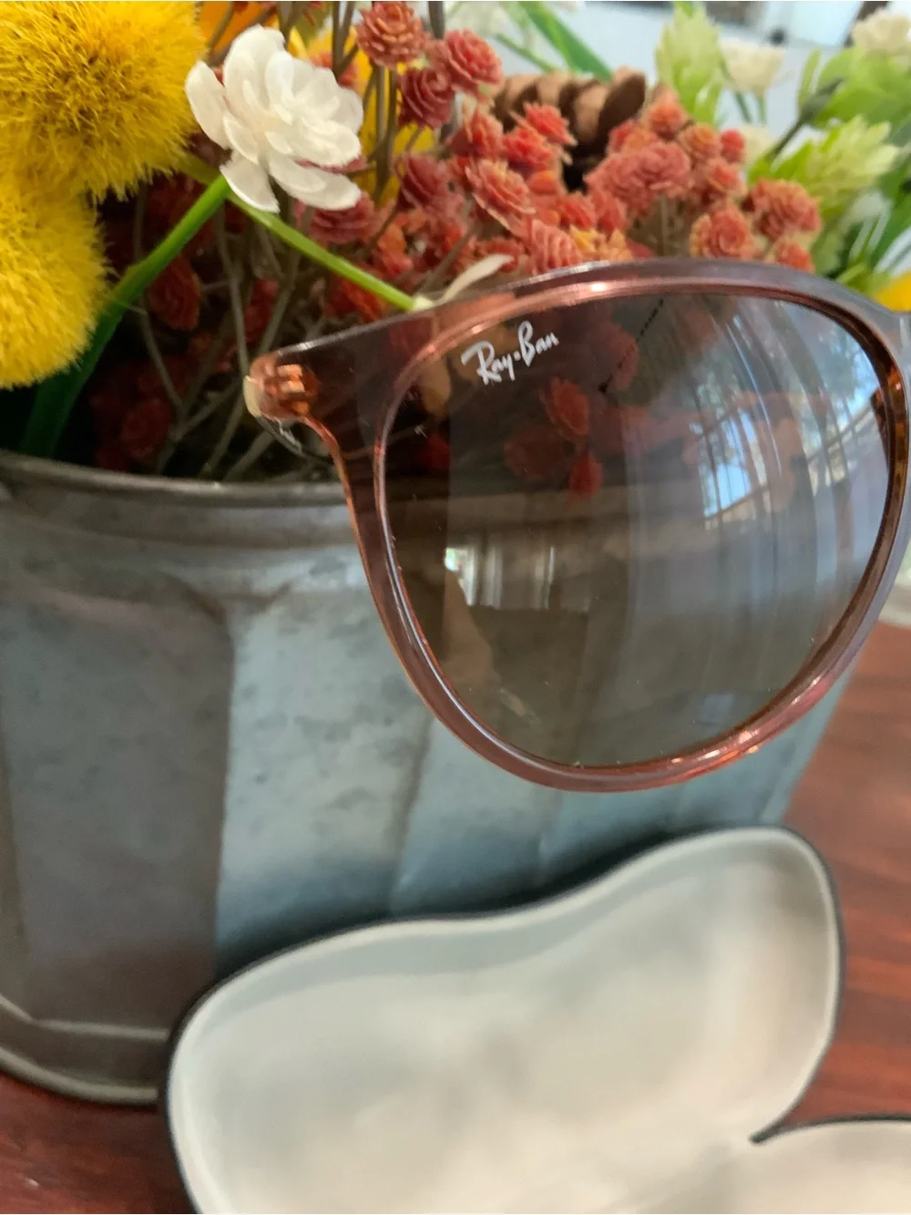 Ray-Ban Women's Tortoiseshell Sunglasses - Brown Lenses